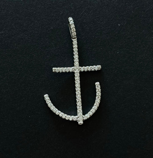 DIJE DE PLATA CON DIAMANTES